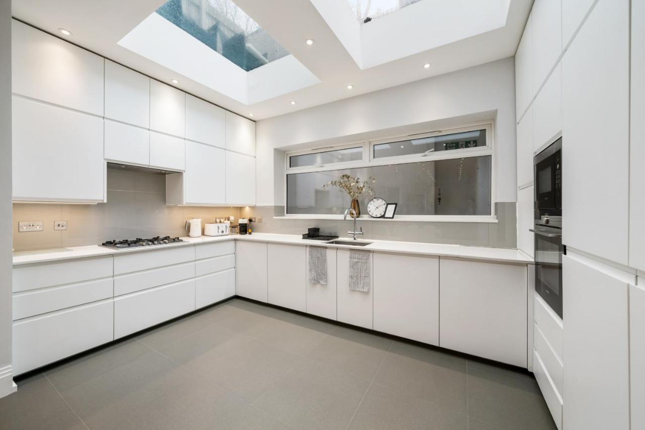 Casa de Férias Modern 4 Bedroom Townhouse With Cinema In The Heart Of Se1 *